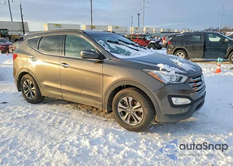 2014 Hyundai Santa Fe Sport z USA, uszkodzony, nr VIN 5XYZU3LB2EG226441